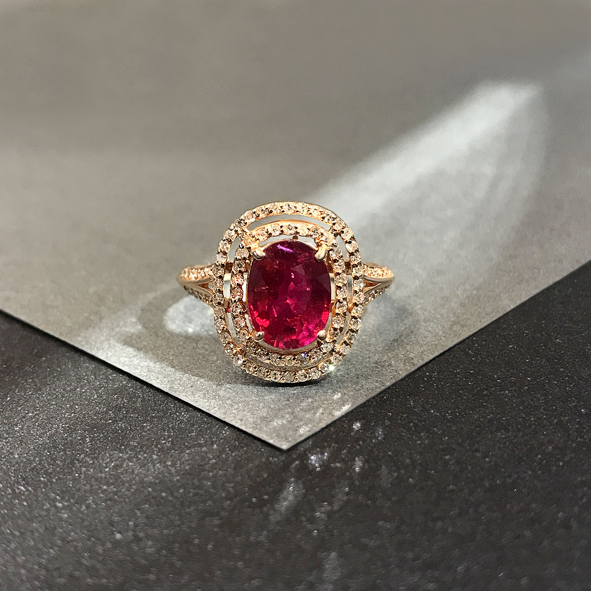 Кольцо с рубинами, бриллиантами из красного золота 585 пробы, фото № 2