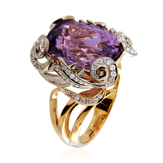 Кольцо с турмалином, бриллиантами из комбинированного золота 750 пробы (арт. 35955)