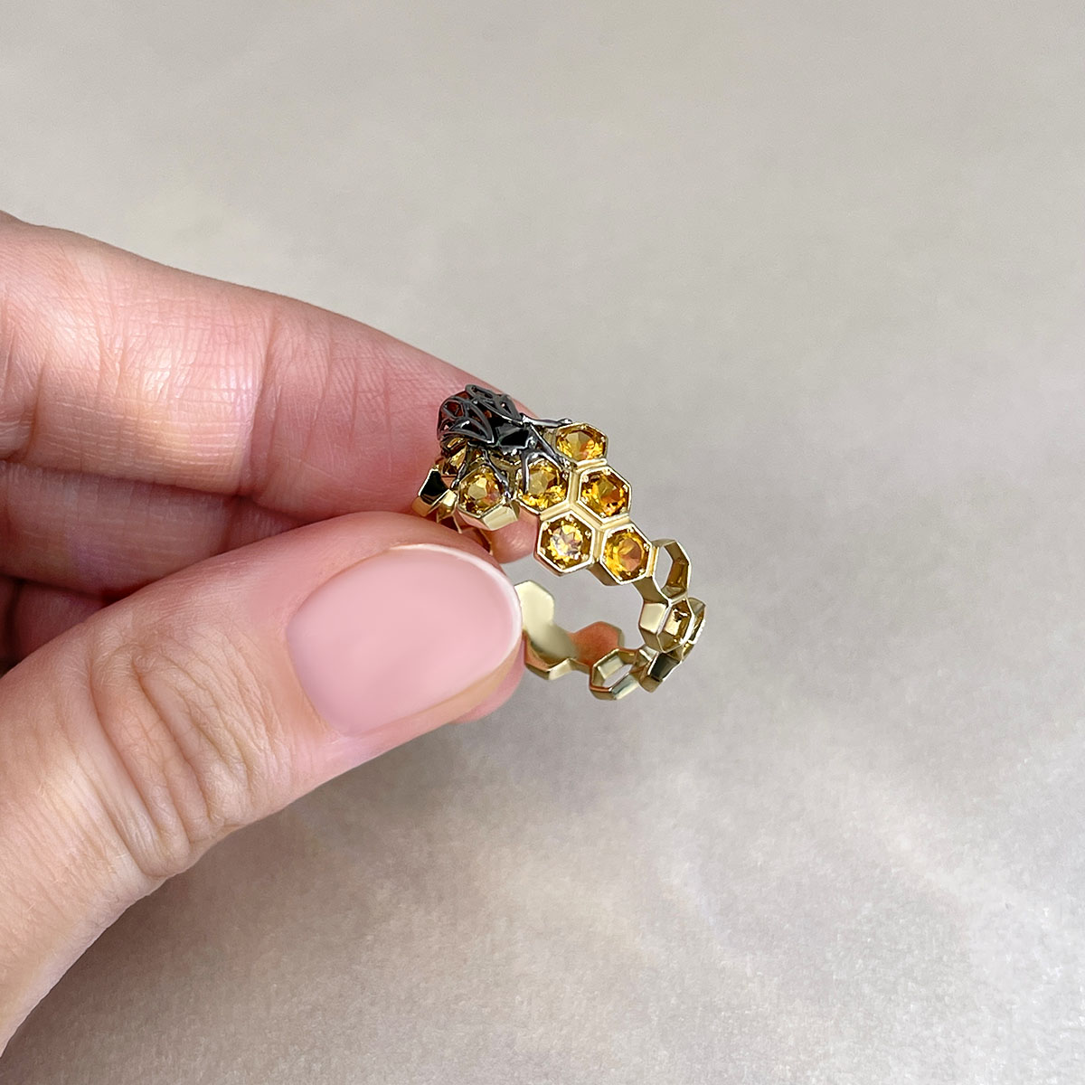 Кольцо Пчела с цитринами из комбинированного золота 585 пробы, фото № 6