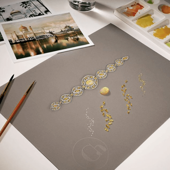 Браслет с опалом, сапфиром, бриллиантами из желтого золота 750 пробы, фото № 3