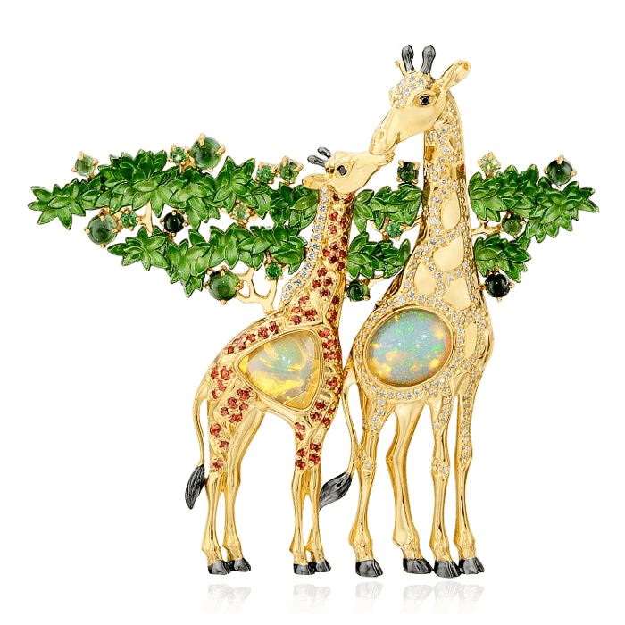Брошь Жирафы с опалом, турмалином, демантоидом, тсаворитом, бриллиантами, сапфиром фантазийным из желтого золота 750 пробы (арт. 40019)