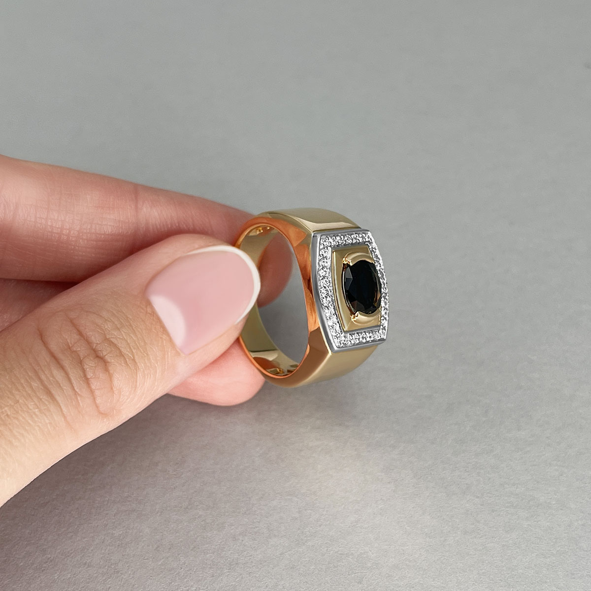Мужское кольцо с сапфиром, бриллиантами из комбинированного золота 585 пробы, фото № 4