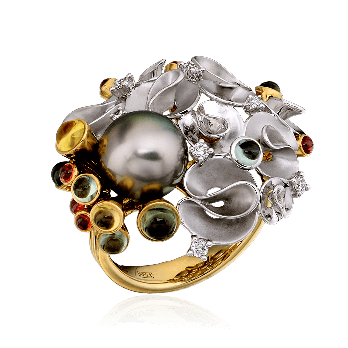 Кольцо с фисташковым морским жемчугом, бриллиантами, цветными сапфирами из комбинированного золота 585 пробы (арт. 27731)