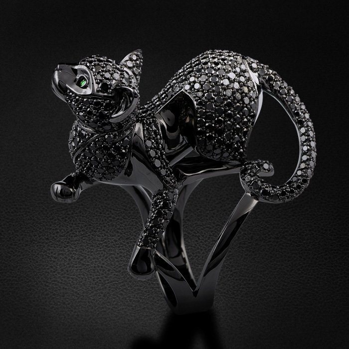 Кольцо Кошка с черными бриллиантами и тсаворитами в черненом золоте 750, фото № 3