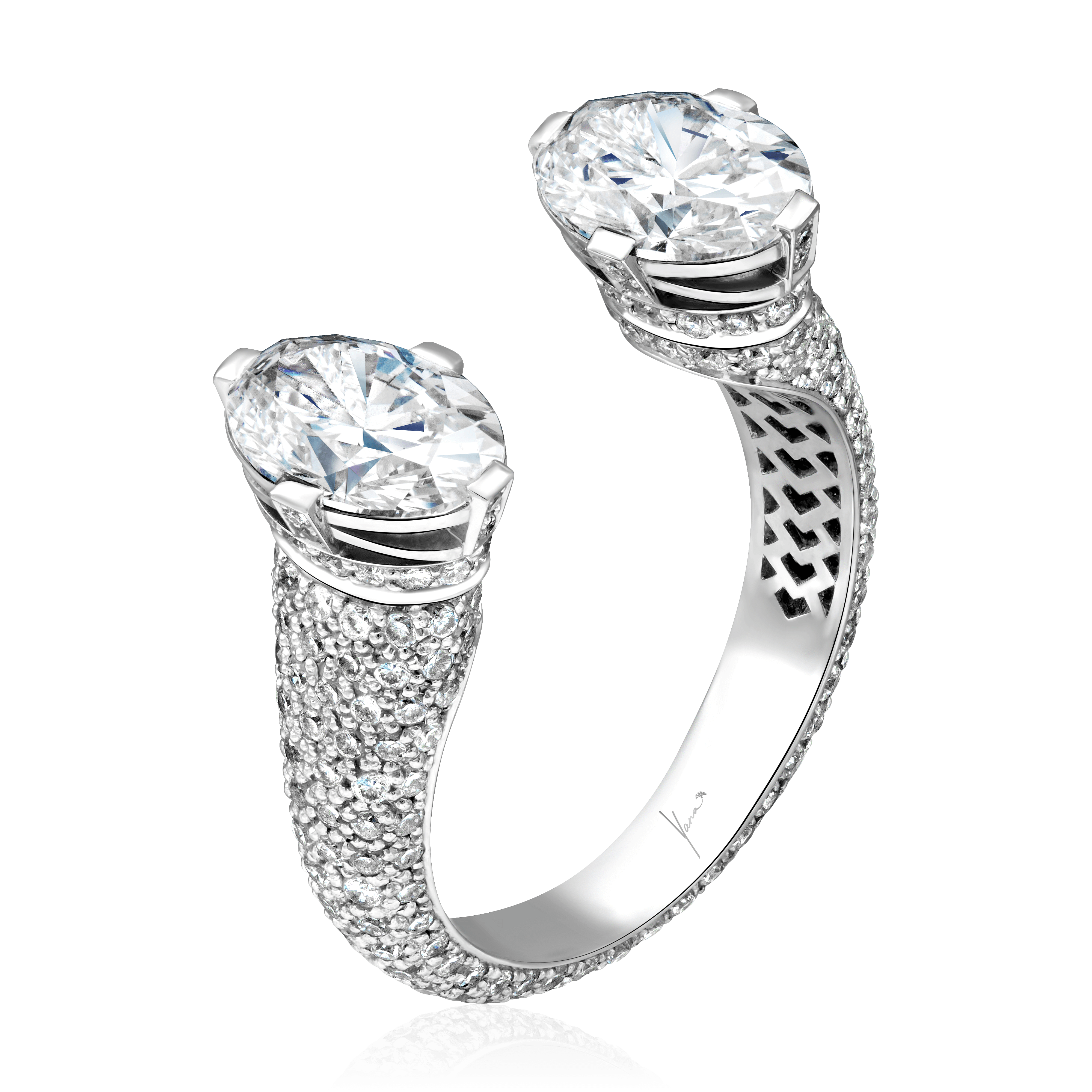Разомкнутое кольцо с бриллиантами из белого золота 585 пробы, фото № 1