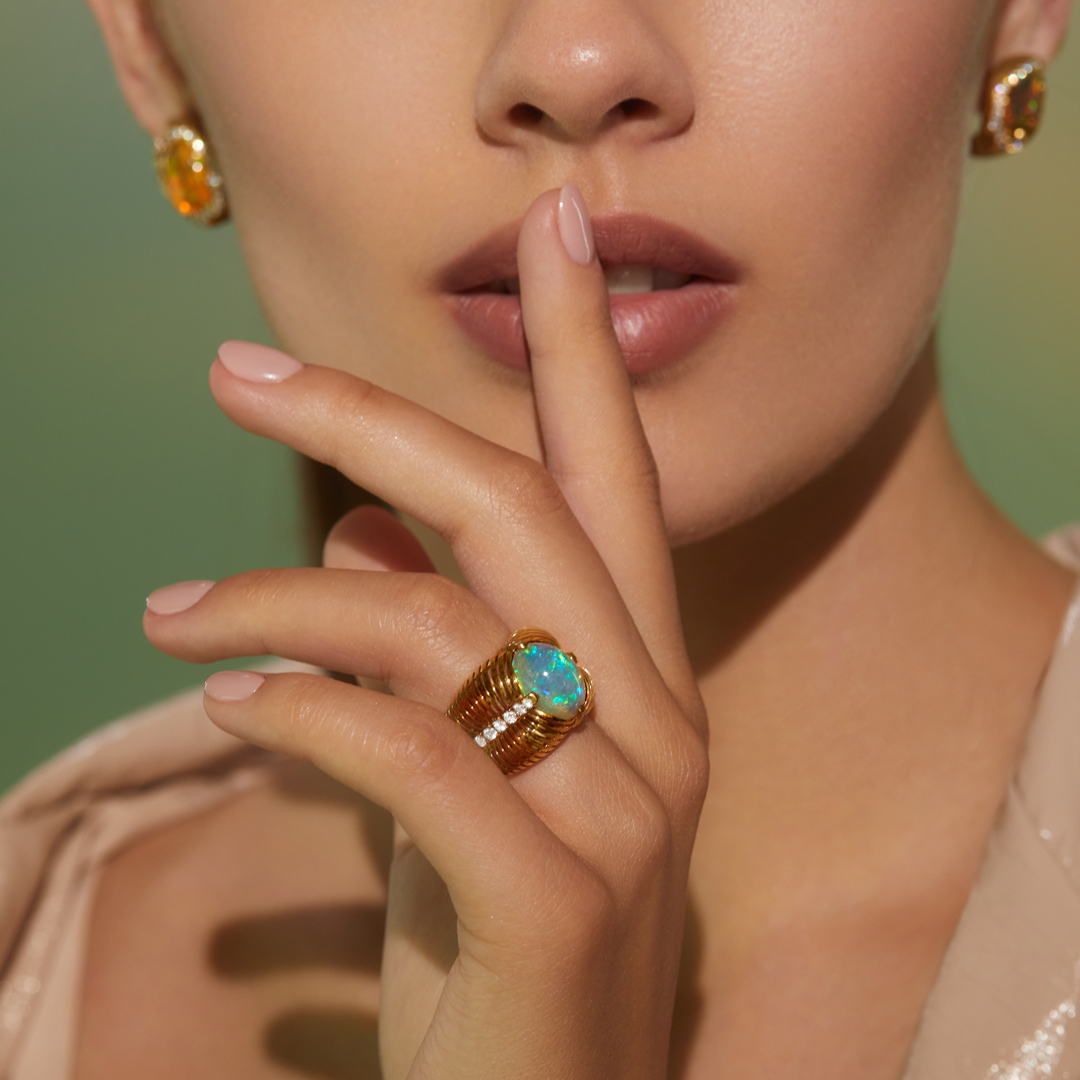 Кольцо с опалом, бриллиантами из желтого золота 750 пробы, фото № 5