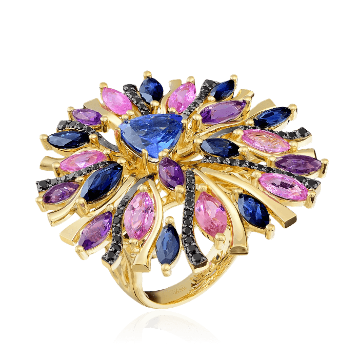Кольцо с танзанитом, бриллиантами, турмалином, аметистом, синими и цветными сапфирами из желтого золота 750 пробы (арт. 36176)