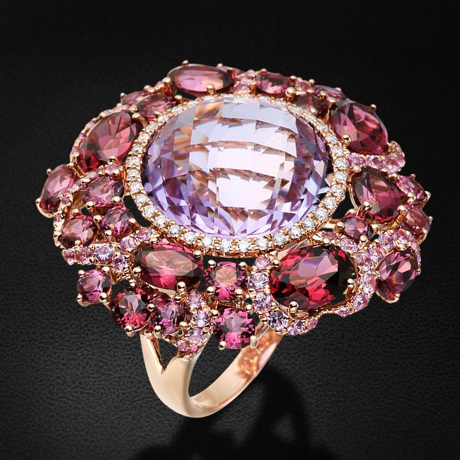 Кольцо с аметистом, бриллиантами, сапфиром фантазийным из красного золота 585 пробы, фото № 1