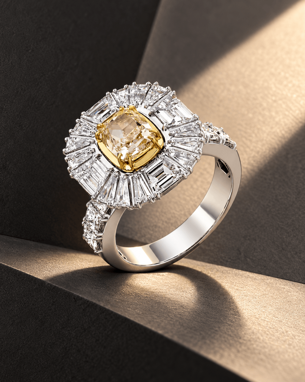 Кольцо с желтым бриллиантом 1.51ct GIA из белого и желтого золота 585 пробы, фото № 2