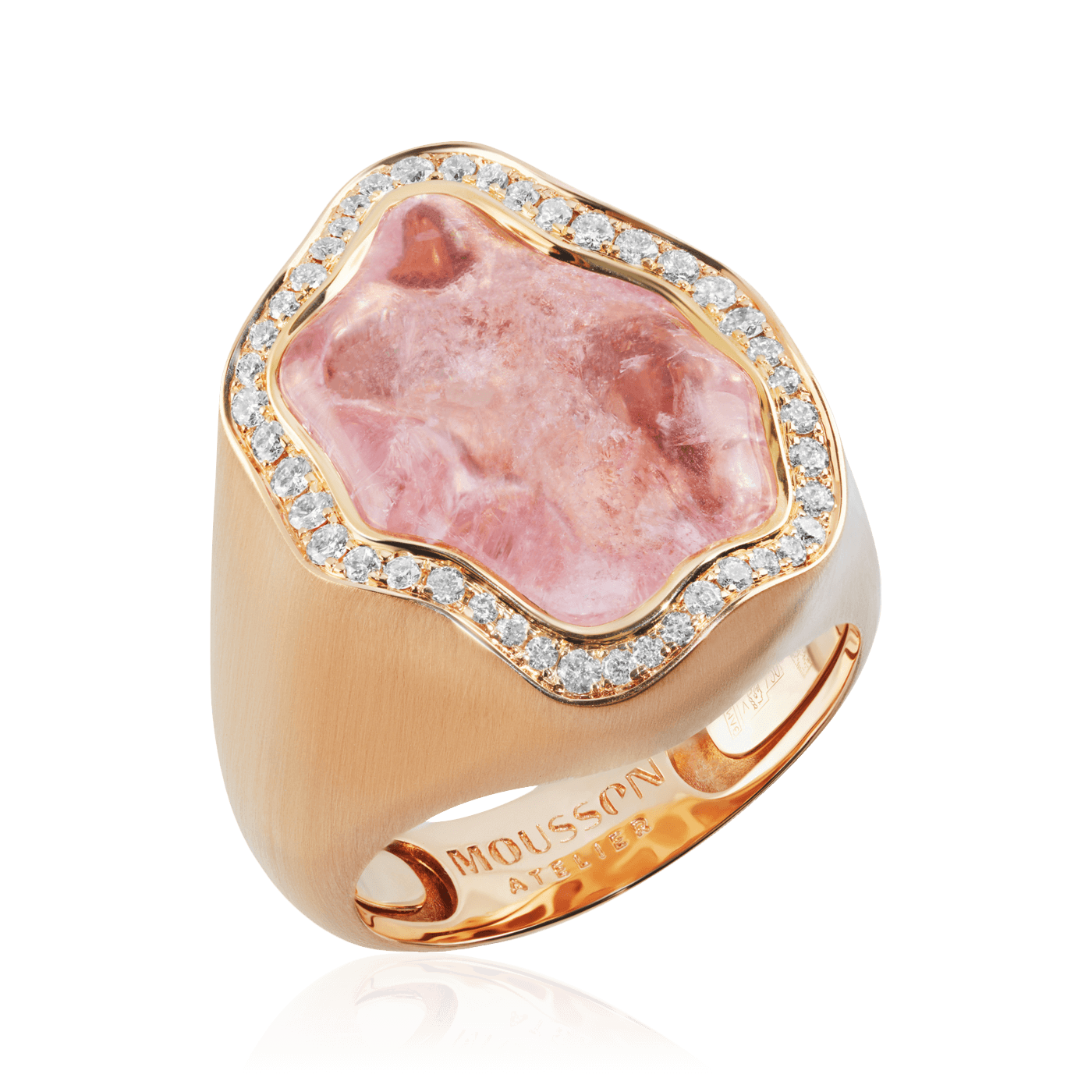 Кольцо с морганитом, бриллиантами из желтого золота 750 пробы, фото № 1