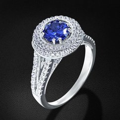 Кольцо с цирконием из серебра 925 пробы (арт. 45064)