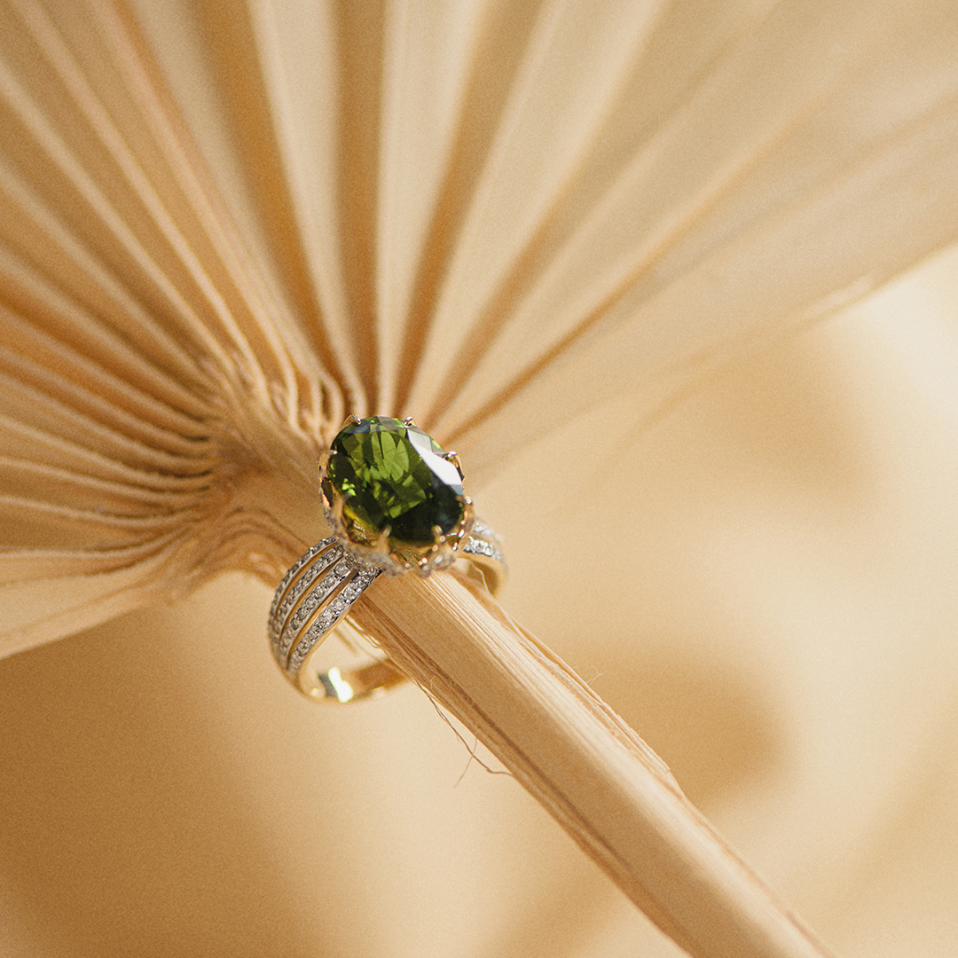 Кольцо с турмалином, бриллиантами из желтого золота 585 пробы, фото № 2