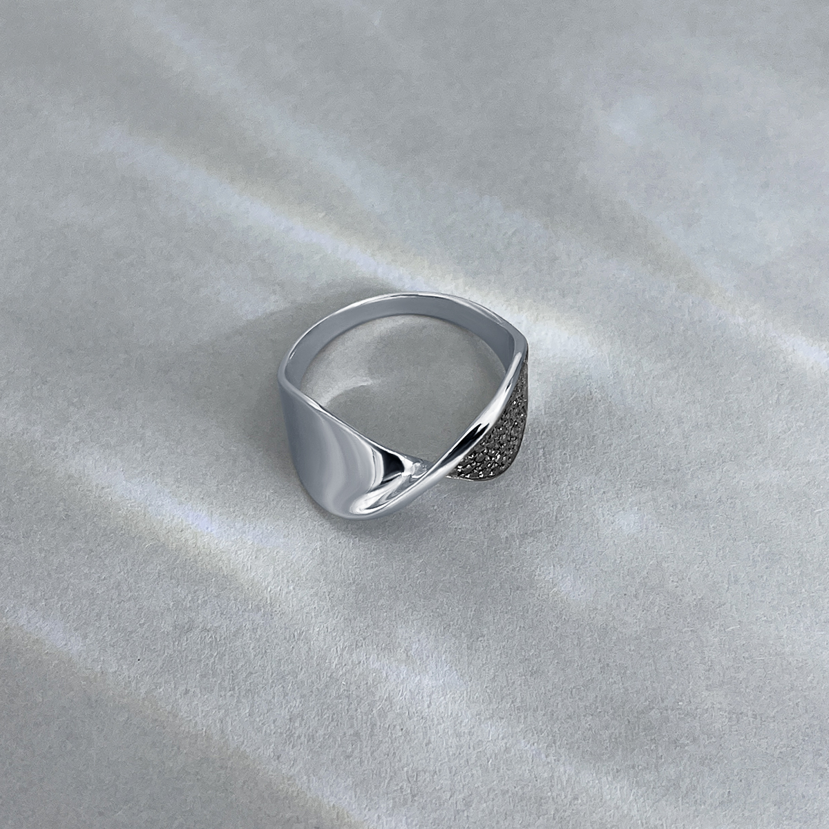 Кольцо с черными бриллиантами из белого золота 585, фото № 3