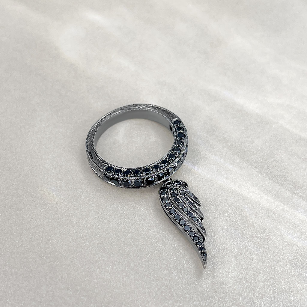 Кольцо с подвеской Крыло из черненого золота с бриллиантами 750, фото № 2