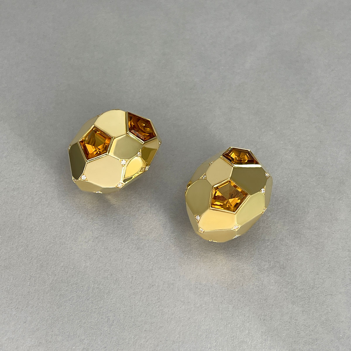 Серьги с цитрином, бриллиантами из желтого золота 750 пробы, фото № 2