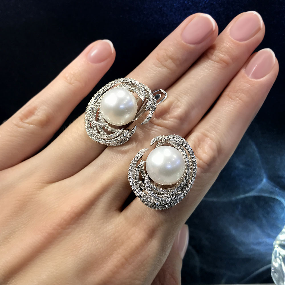 Серьги с жемчугом, бриллиантами из белого золота 585 пробы, фото № 3
