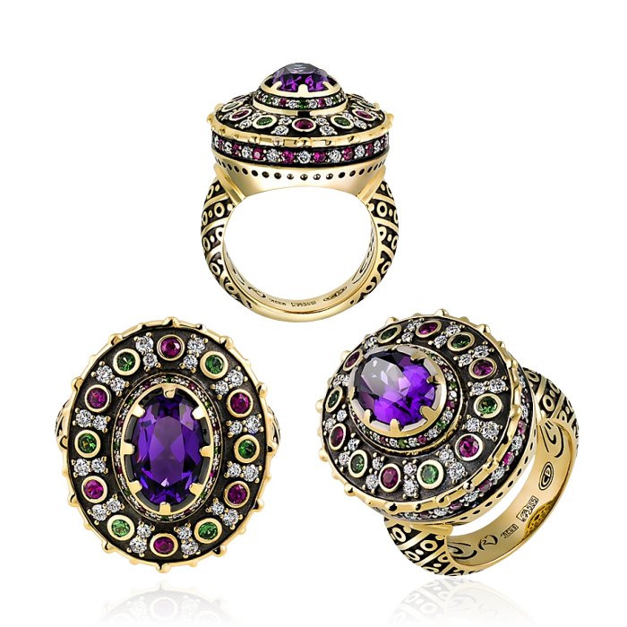 Кольцо Символ с аметистом, рубинами, тсаворитами и бриллиантами в желтом золоте, фото № 2