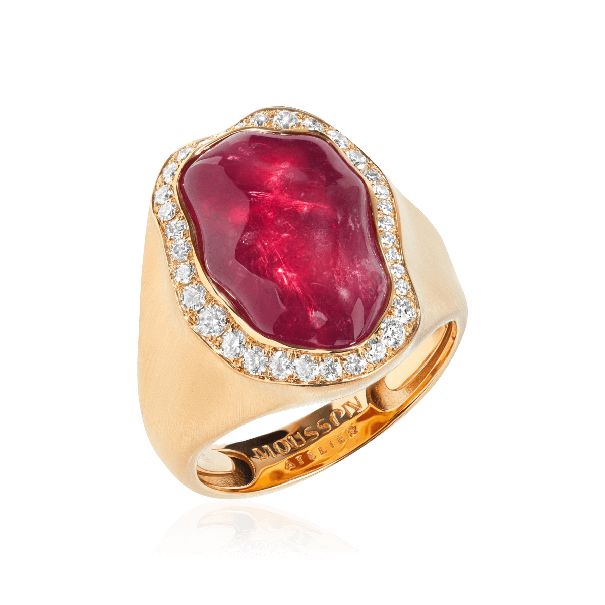 Кольцо с рубеллитом, бриллиантами из желтого золота 750 пробы, фото № 1