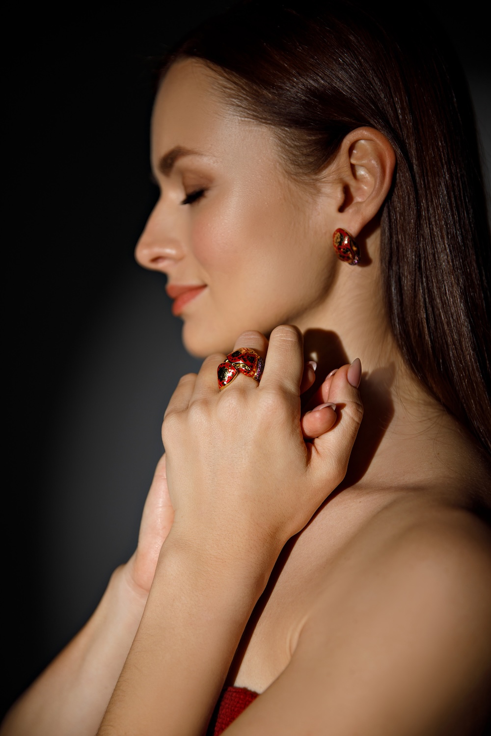 Кольцо Варежки с рубином, сапфиром, эмалью из комбинированного золота 750 пробы, фото № 3
