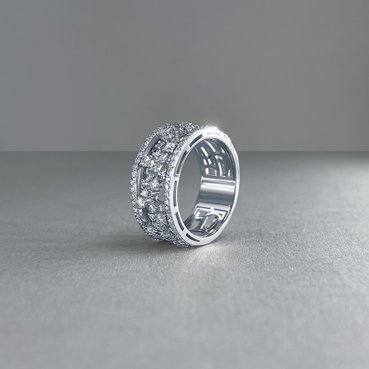 Кольцо с бриллиантами из белого золота 585, фото № 3