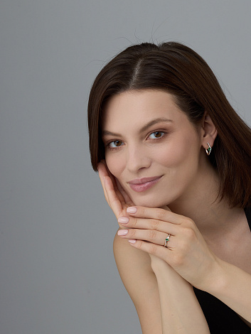 Серьги с бриллиантами, изумрудом из красного золота 585 пробы, фото № 2