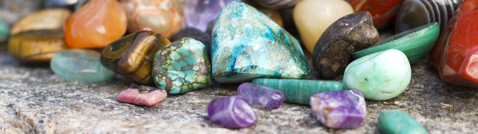 Все о полудрагоценных камнях: свойства, разновидности, цвета, отличие отдрагоценных камней