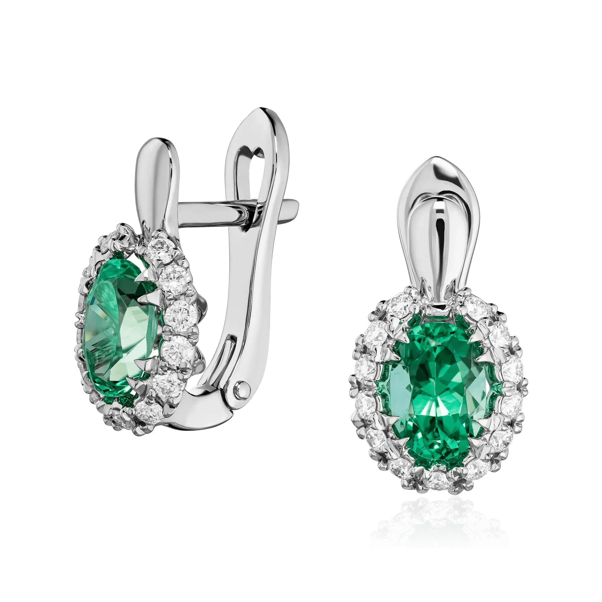 Серьги с изумрудом, бриллиантами из белого золота 750 пробы (арт. 130464)