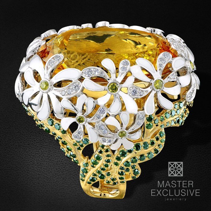 Крупное кольцо букет с цитрином, эмалью, бриллиантами из комбинированного золота 750 пробы, фото № 3