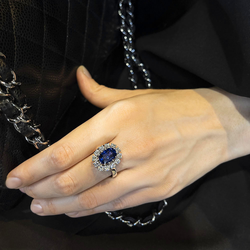 Кольцо с сапфиром, бриллиантами из белого золота 585 пробы, фото № 4