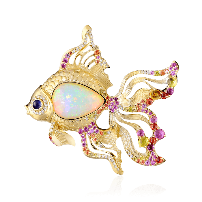 Брошь Золотая Рыбка с опалом, синими и цветными сапфирами, турмалинами, белыми и желтыми бриллиантами в желтом золоте 750 пробы (арт. 34580)