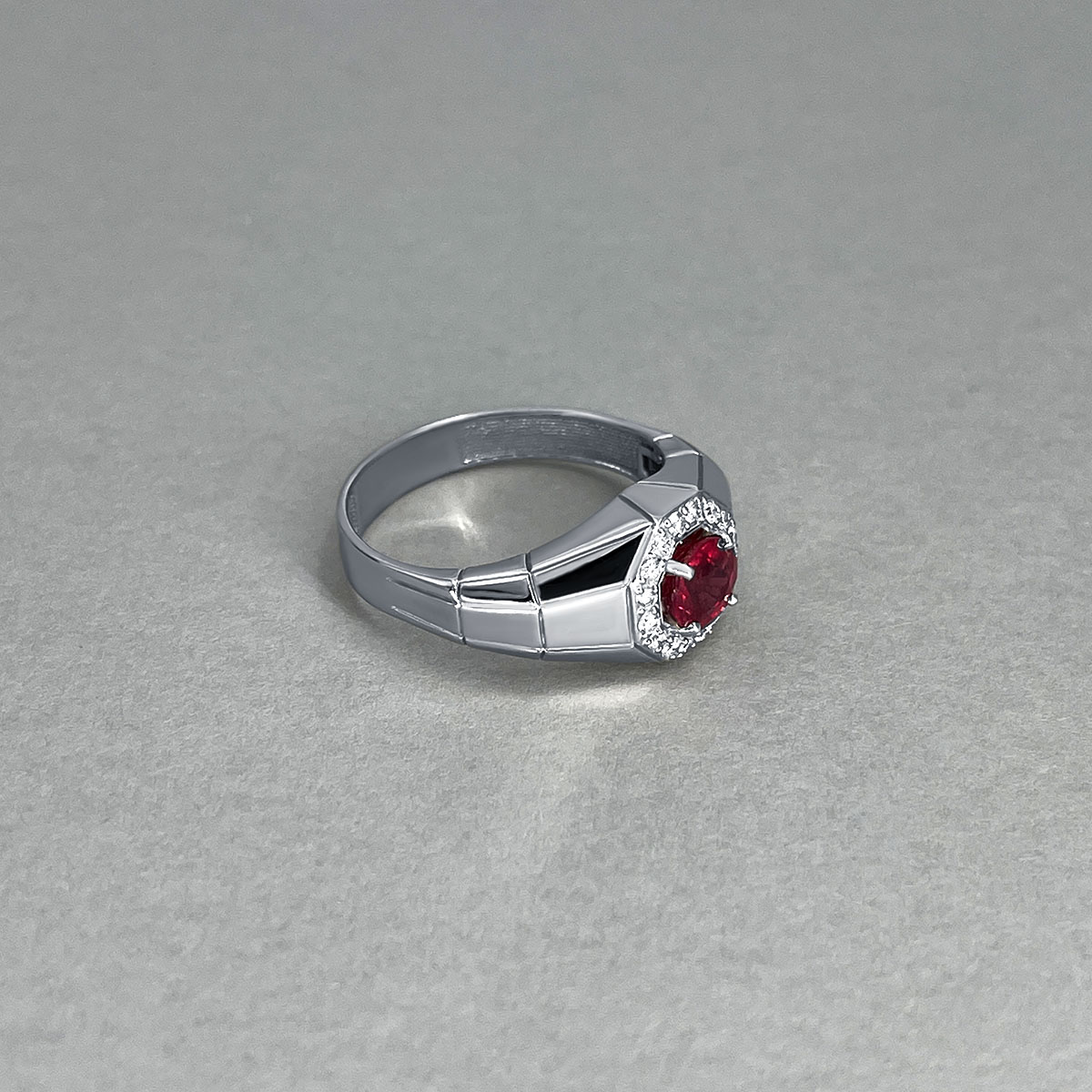 Мужское кольцо с рубином, бриллиантами из белого золота 585 пробы, фото № 3