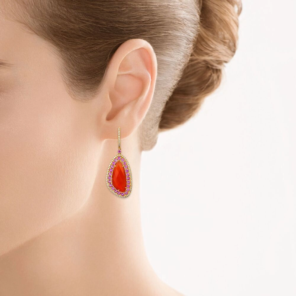 Серьги с корнеолом, сапфиром, бриллиантами из желтого золота 585 пробы, фото № 2