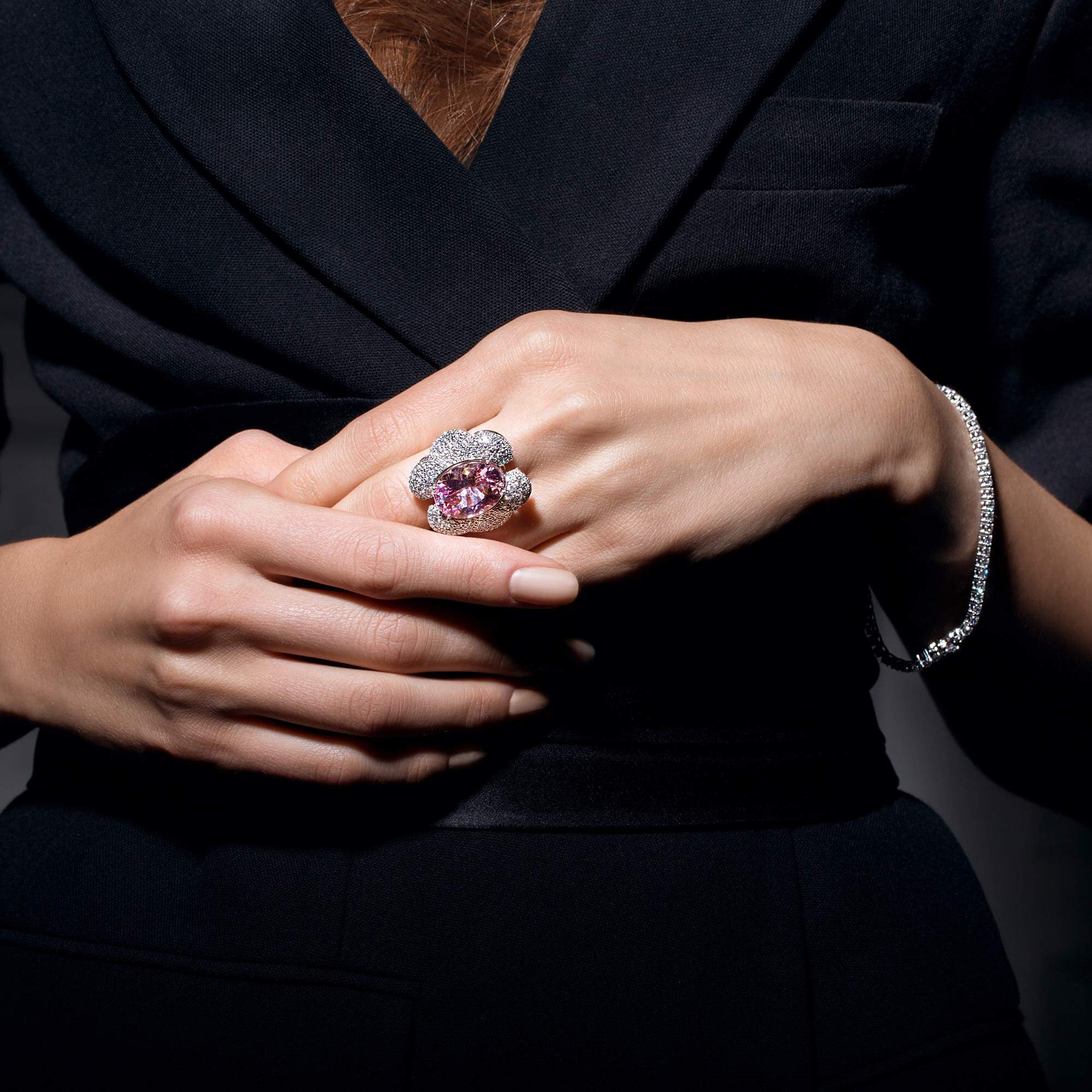 Кольцо с морганитом, бриллиантами из белого золота 750 пробы, фото № 3