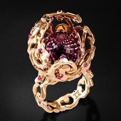 Кольцо из сета Семейный очаг коллекции CHOICE с рубином, аметистом из желтого золота 750 пробы (арт. 42029)