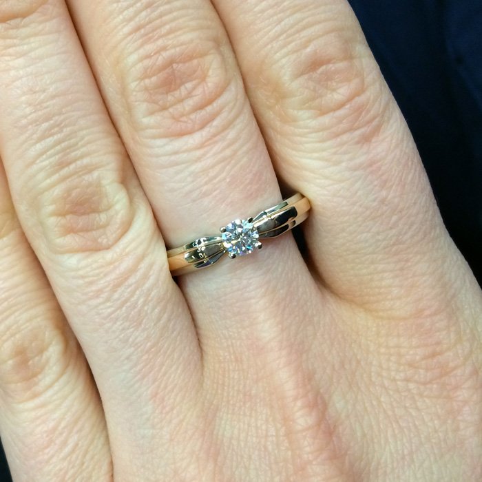 Помолвочное кольцо с бриллиантом Диковинный цветок, фото № 2