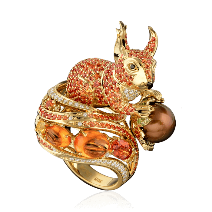 Кольцо Белочка с шоколадным морским жемчугом, цветными камнями и бриллиантами в желтом золоте 750 пробы (арт. 28124)