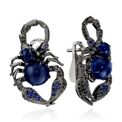 Серьги скорпионы с сапфиром, бриллиантами из белого золота 750 пробы (арт. 43752)