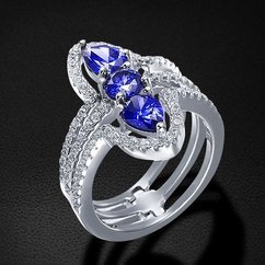 Кольцо с цирконием из серебра 925 пробы (арт. 45058)