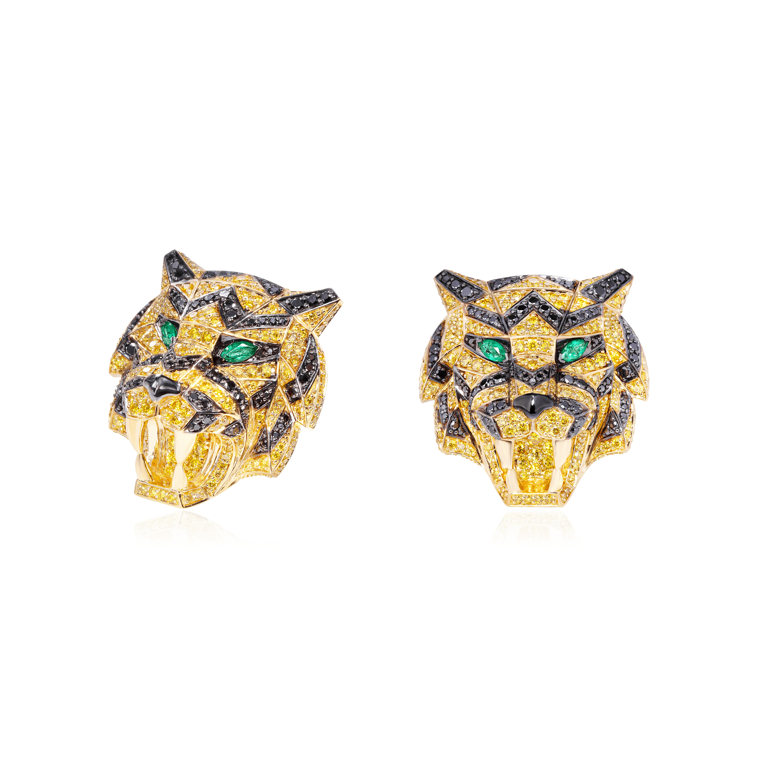Серьги с бриллиантами, изумрудом из желтого золота 750 пробы (арт. 103960)