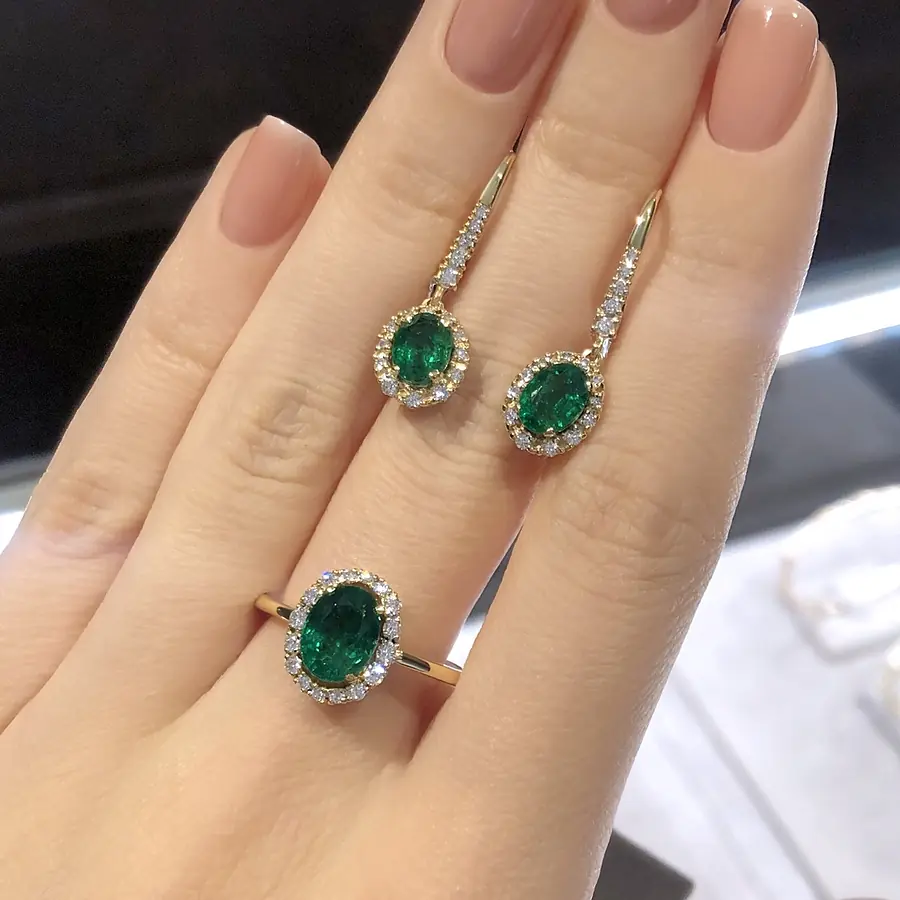 Кольцо с изумрудом, бриллиантами из желтого золота 585 пробы, фото № 2