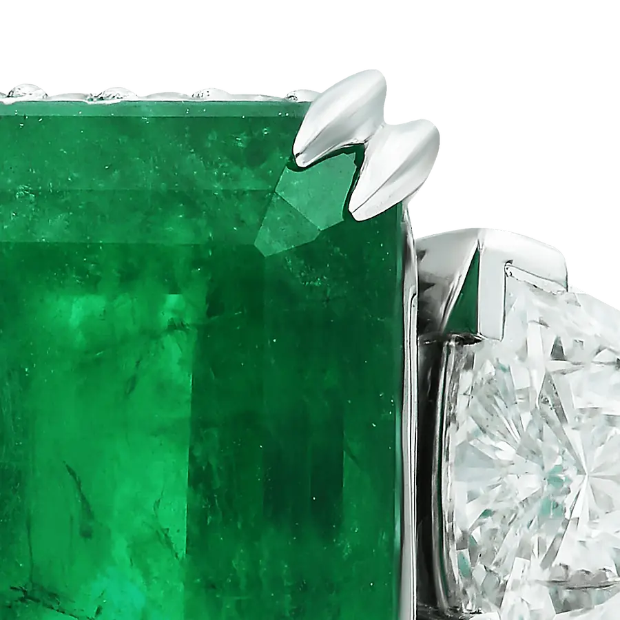 Кольцо с изумрудом, бриллиантами из белого золота 750 пробы, фото № 3